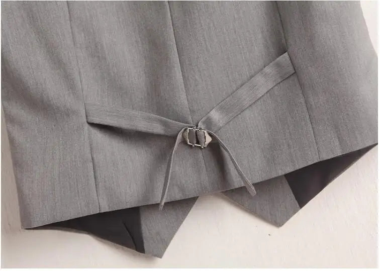 Women's Tailored Vest Buttons