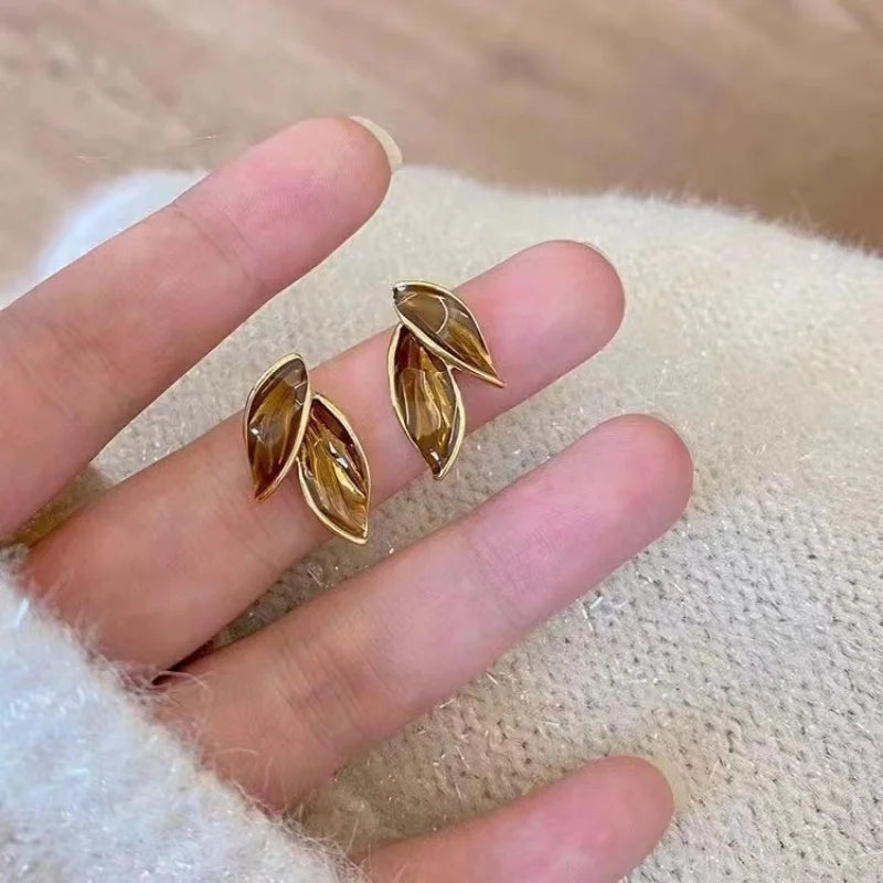 Leaf Design Earring