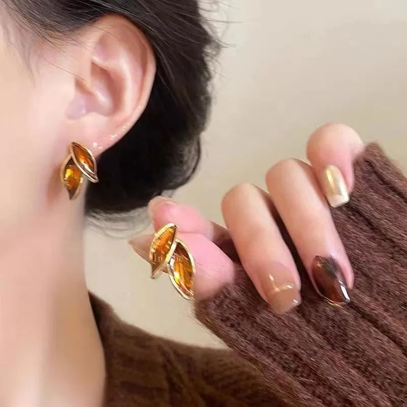 Leaf Design Earring